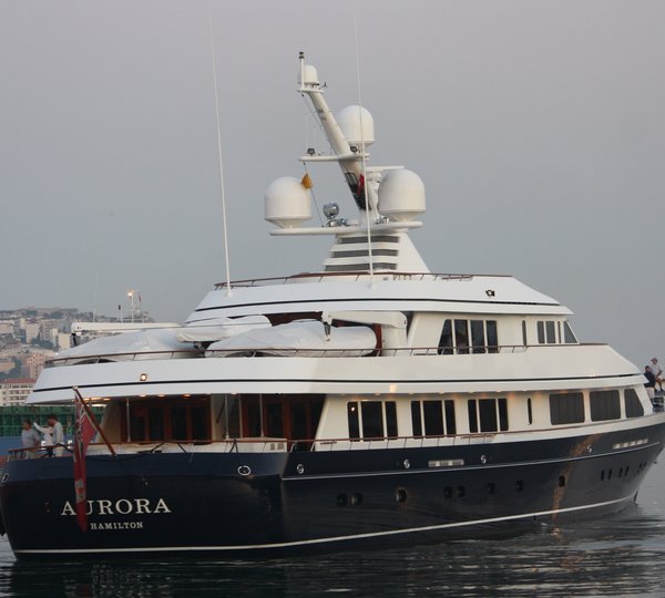 Yacht AURORA B, Feadship | CHARTERWORLD Luxury Superyacht Charters